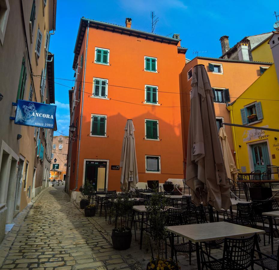 Santa Croce Free Parking